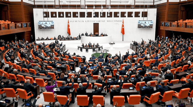 Türkiye Adalet Akademisi Kanunu Teklifi’nin İlk 17 Maddesi Meclisten Geçti! Adalet Sisteminde Yeni Dönem Başlıyor!