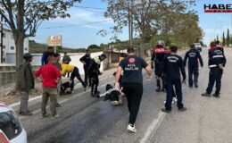 Balıkesir'de motosiklet devrildi: 2 yaralı