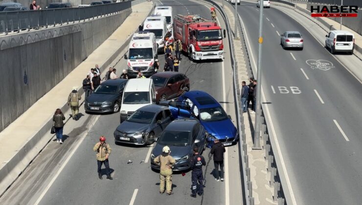 Beylikdüzü'nde 6 araçlı zincirleme kaza