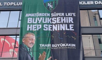 Büyükşehir, kenti Yeşil-Siyah bayraklarla donattı