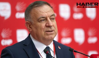 CHP'li Zeybek, Ekrem İmamoğlu'nu ziyaret etti