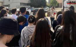 Pendik Fatih Anadolu Lisesi öğrencileri de dayanışma için toplandı
