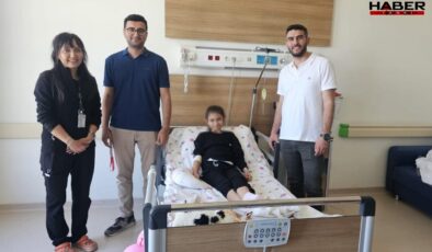 9 yaşındaki çocuğun midesinden saç yumağı çıktı