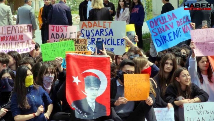 Bodrum’da öğretmenlerini savunan 65 öğrenci disiplinlik oldu