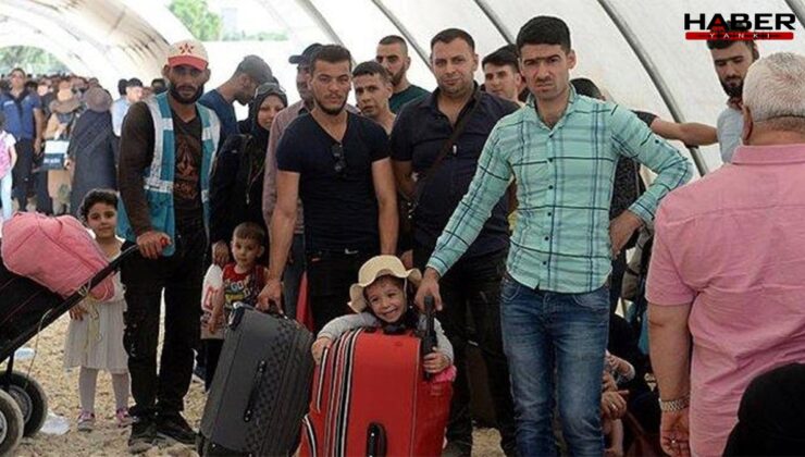 Esad'dan sonra kaç Suriyeli dönüş yaptı? Göç idaresi açıkladı