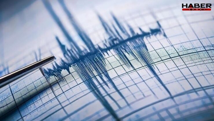 İstanbul'da deprem:  Çevre illerde hissedildi