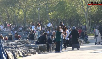 İstanbul'da sıcak hava haklı sahile ve parklara döktü