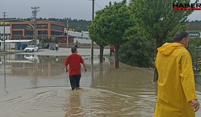 Kastamonu'yu sağanak vurdu: Üretim durduruldu