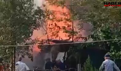 Kocaeli'de odunluk alev alev yandı