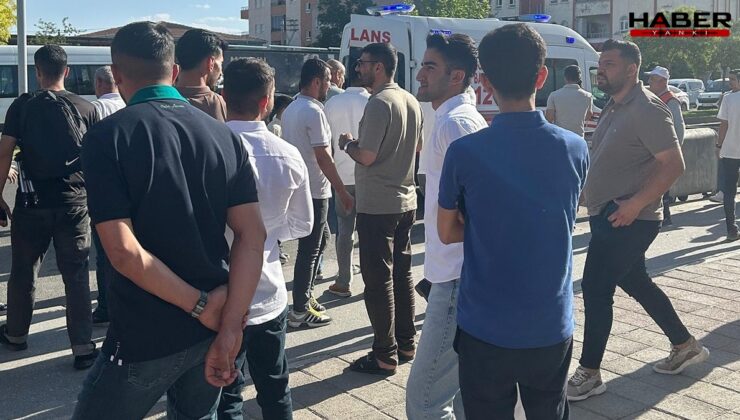 Minibüs şoförleri birbirine girdi: 3 yaralı