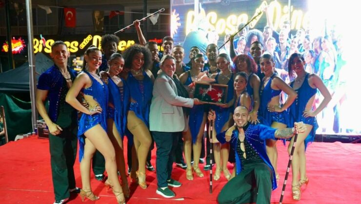Ortaca Dans Festivali renkli görüntülere sahne oldu