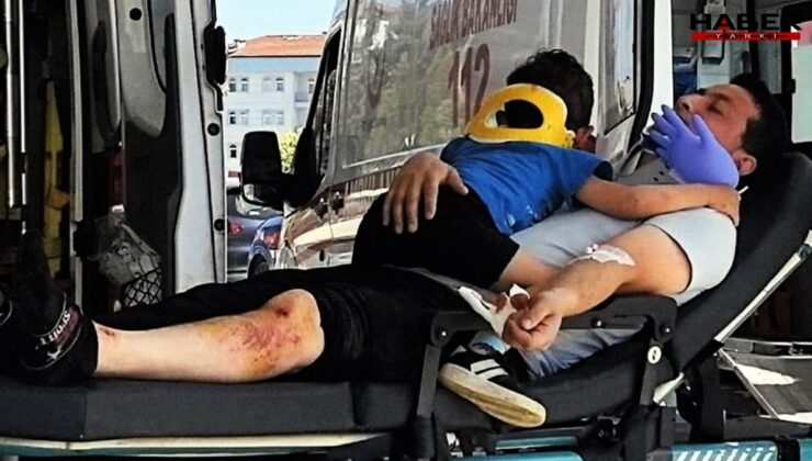 Sağlıkçılar yaralanan çocuğu eldiven balonla sakinleştirdi