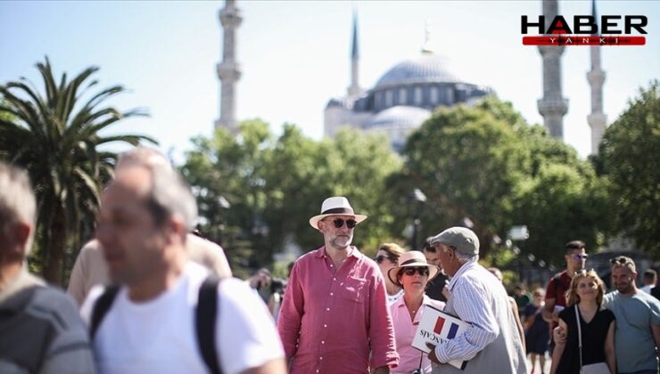 Türkiye, ilk 4 ayda 12,7 milyon ziyaretçi ağırladı