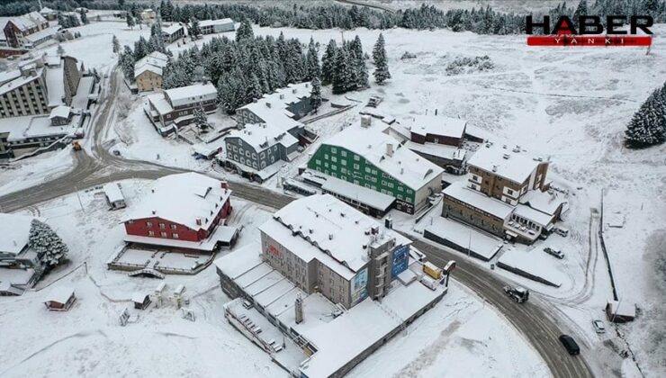 Uludağ'a mayıs ayında kar yağdı