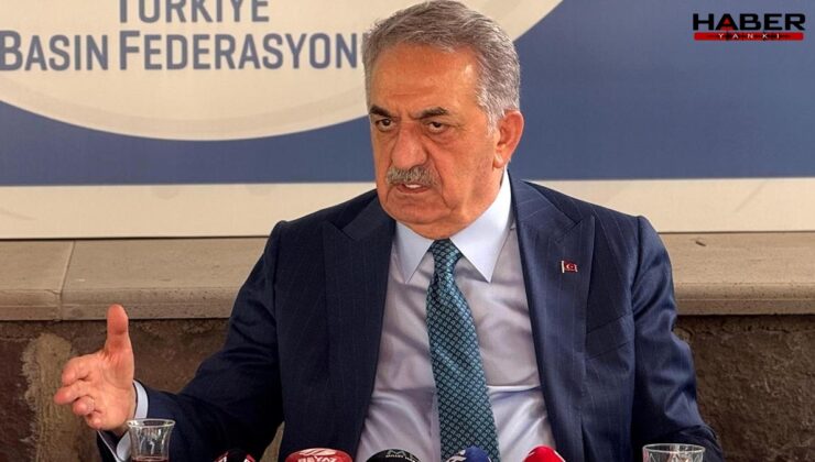 AKP'li Hayati Yazıcı: Erdoğan'ın yeniden aday olabilmesinin tek şartı var