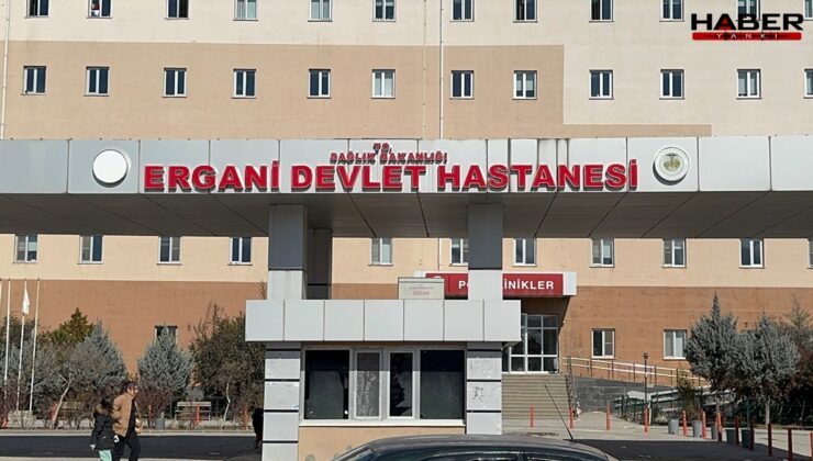Baba dehşeti: Uyuyan kızlarını bıçakladı
