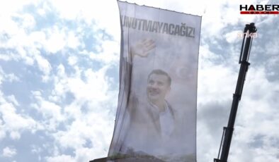 CHP Bayburt mitinginde Ferdi Zeyrek unutulmadı