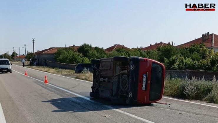Konya’nın Kulu ilçesinde hafif ticari araç devrildi: 4 kişi yaralandı