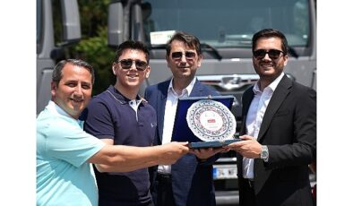 Trakman’dan yılın en büyük teslimatı: Alp Lojistik filosuna 50 adet MAN TGX çekici kattı