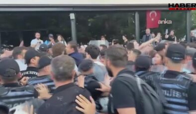 Ankara'da CHP'li gençlere polis müdahalesi