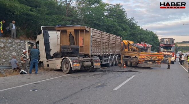 Bafra’da Tır ile traktör çarpıştı: 2 Yaralı