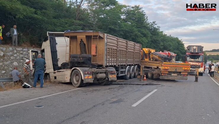 Bafra’da Tır ile traktör çarpıştı: 2 Yaralı