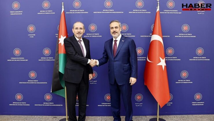 Bakan Fidan ve Ürdünlü Mevkidaşı ile görüştü