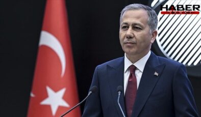 Bakan Yerlikaya duyurdu: Saraçhane'de 42 kişi gözaltına alındı