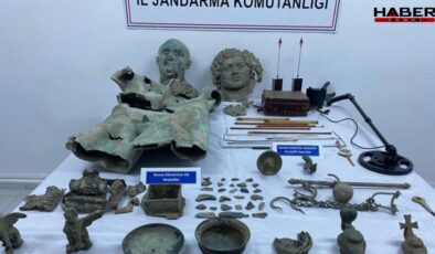 Bayburt’ta nefes kesen operasyon: Yüzden fazla tarihi eser ele geçirildi