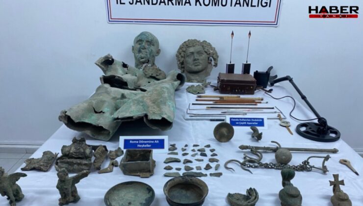 Bayburt’ta nefes kesen operasyon: Yüzden fazla tarihi eser ele geçirildi