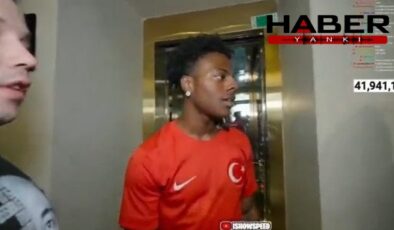 Dünyanın en çok izlenen yayıncısı, Galata Kulesi'nde İngilizce bilen memur bulamadı
