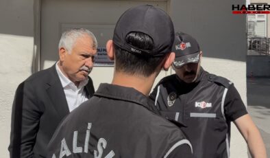 Gözaltındaki Başkan Karalar'dan mesaj