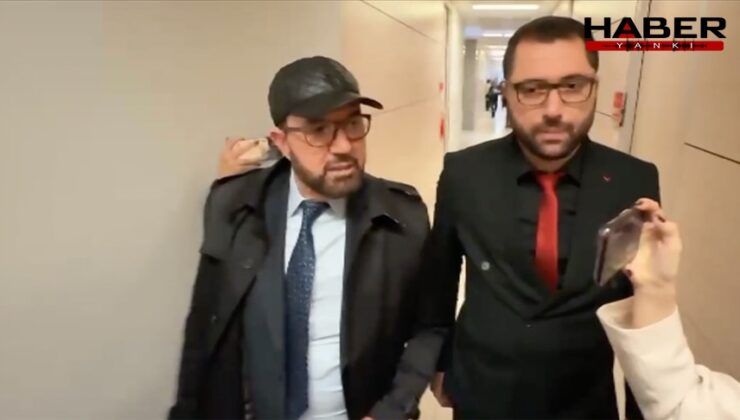 Hastasının çıplak fotoğraflarını paylaştı, doktorluktan men edildi