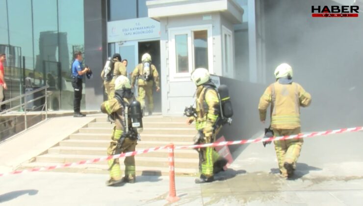 İstanbul'da tapu dairesinde yangın paniği!