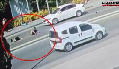 Kazada yaralanan küçük çocuk annesine koştu! O anlar yürek burktu
