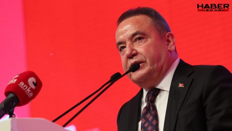 Muhittin Böcek'ten 'Antalya İradesine Sahip Çıkıyor' mitinge mesaj