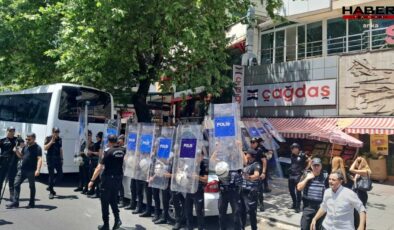 Özel sektör öğretmenlerine yürüyüş esnasında gözaltı