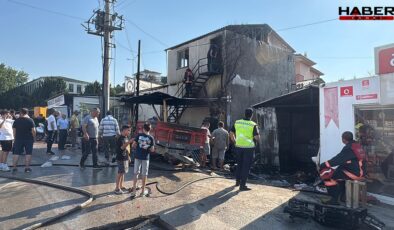 Sakarya'da market deposunda yangın
