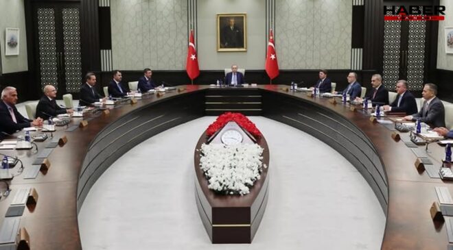 'Perşembe' sinyal mi: Gözler bugünkü Kabine'ye çevrildi