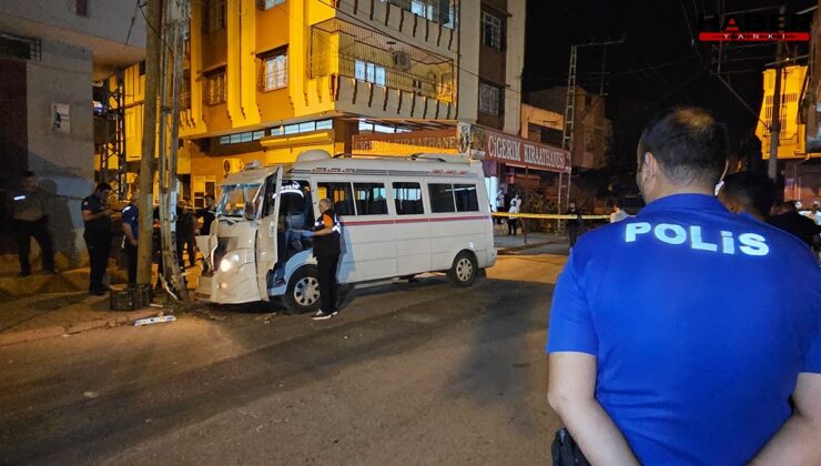 Adana'da kanlı infaz: Dolmuş şoförü direksiyon başında can verdi