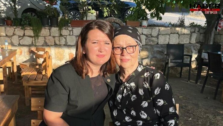 CHP'li Gökçe Gökçen'den Murat Çalık'ın annesine ziyaret