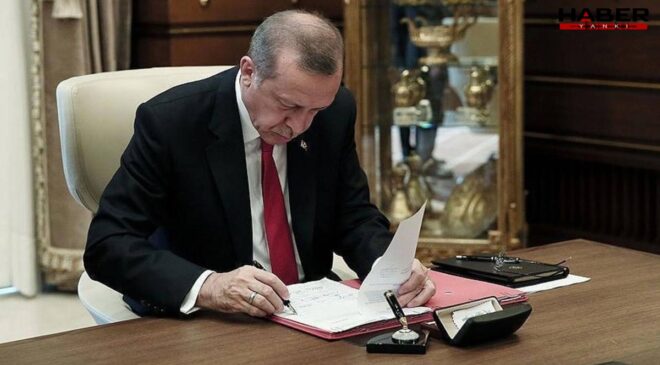 Cumhurbaşkanı Erdoğan imzaladı: Görevden alma kararları Resmi Gazete'de