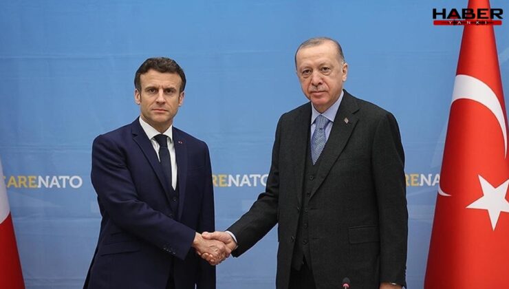 Cumhurbaşkanı Erdoğan Macron ile telefonda görüştü