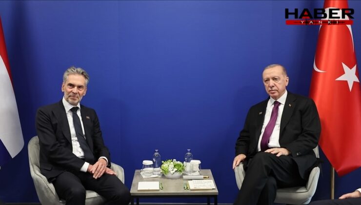 Erdoğan, Hollanda Başbakanı Schoof ile görüştü