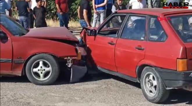 Kayseri’de otomobiller çarpıştı: 2 yaralı