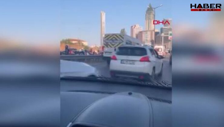 Ümraniye'de servis midibüsü devrildi: Yaralılar var