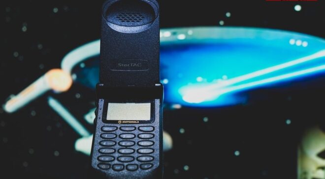 Üretimi ABD'ye çekince iflas etmişti! Efsane telefon markası neden battığını açıkladı