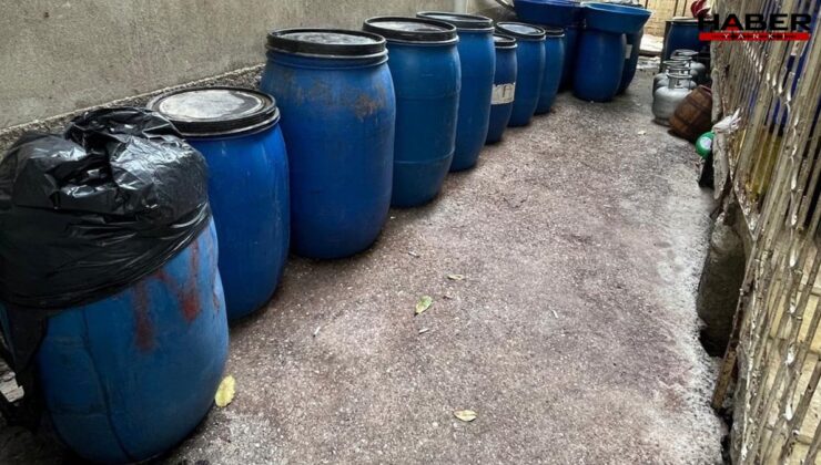 Adana'da 3 bin 650 litre sahte içki ele geçirildi
