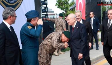 Bahçeli'nin elini öpmesiyle gündeme gelmişti! Süleyman Karadeniz emniyet müdürü oldu