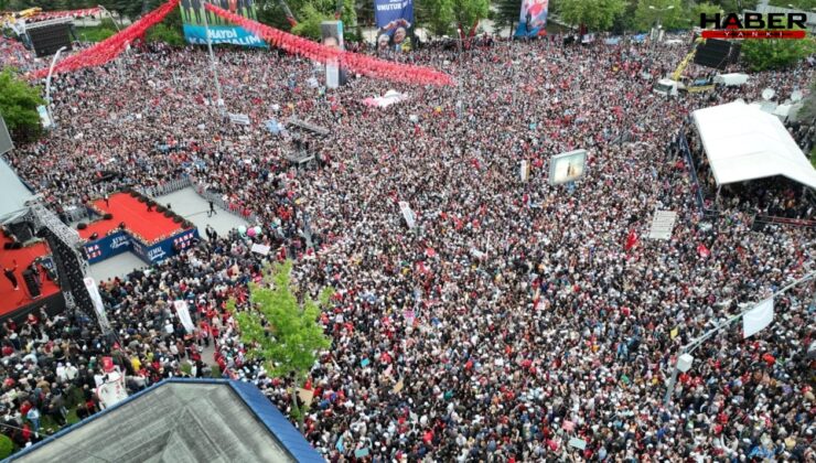 CHP’den kritik dava öncesi gövde gösterisi: Tandoğan’da tarihi kalabalık